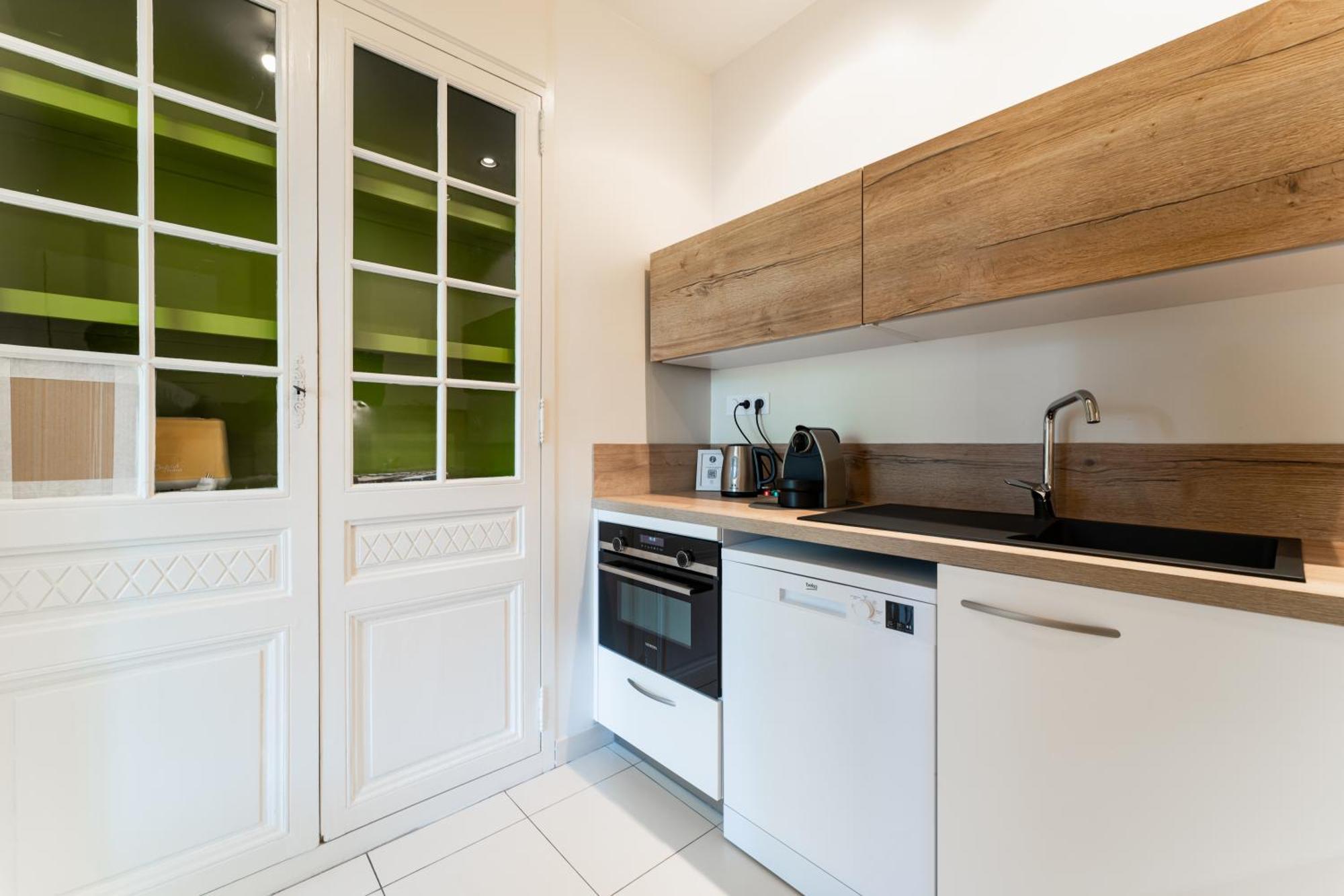 Appartement T3 De Prestige Proche Du Jardin Public De Bordeaux Exterior photo